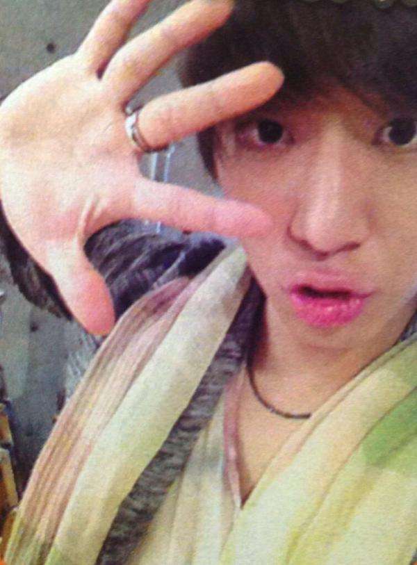 芸能人の自撮りが見たい！