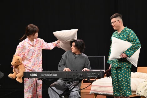 藤井風、初冠番組のオリジナルコンテンツ&楽曲がTELASAで配信 ジョイマンのネタをカバーした未公開映像も