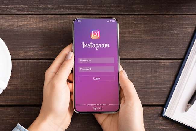 大学1年生のSNS利用 「Instagram」は女子の9割超、「Discord」は男子の半数以上