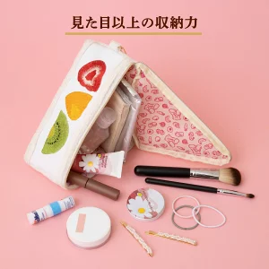 食べちゃいたいくらい可愛い　分厚い「フルーツサンド」がポーチに
