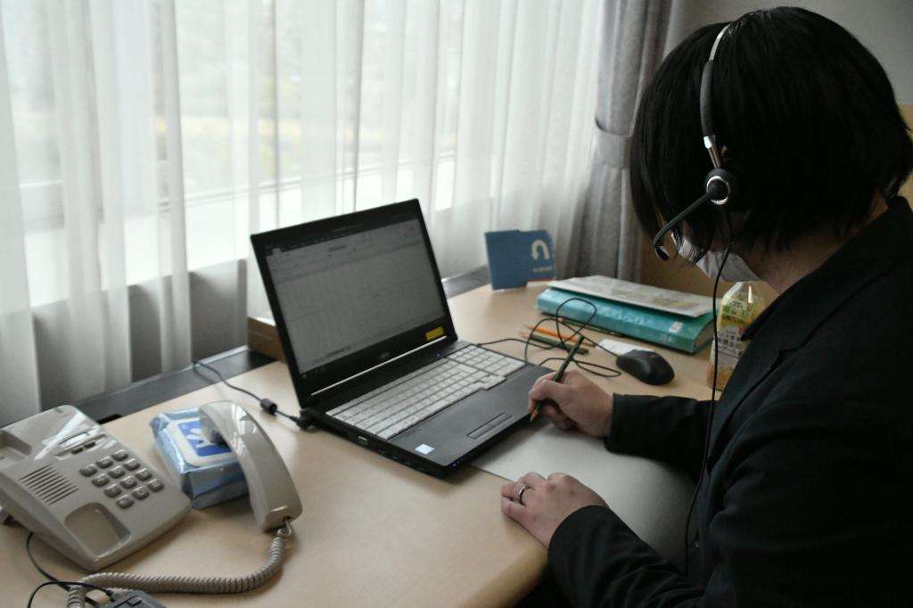 男性が男性の悩みを聞く電話相談が急増中　その内容とは？(1/4)〈週刊朝日〉 | AERA dot. (アエラドット) 