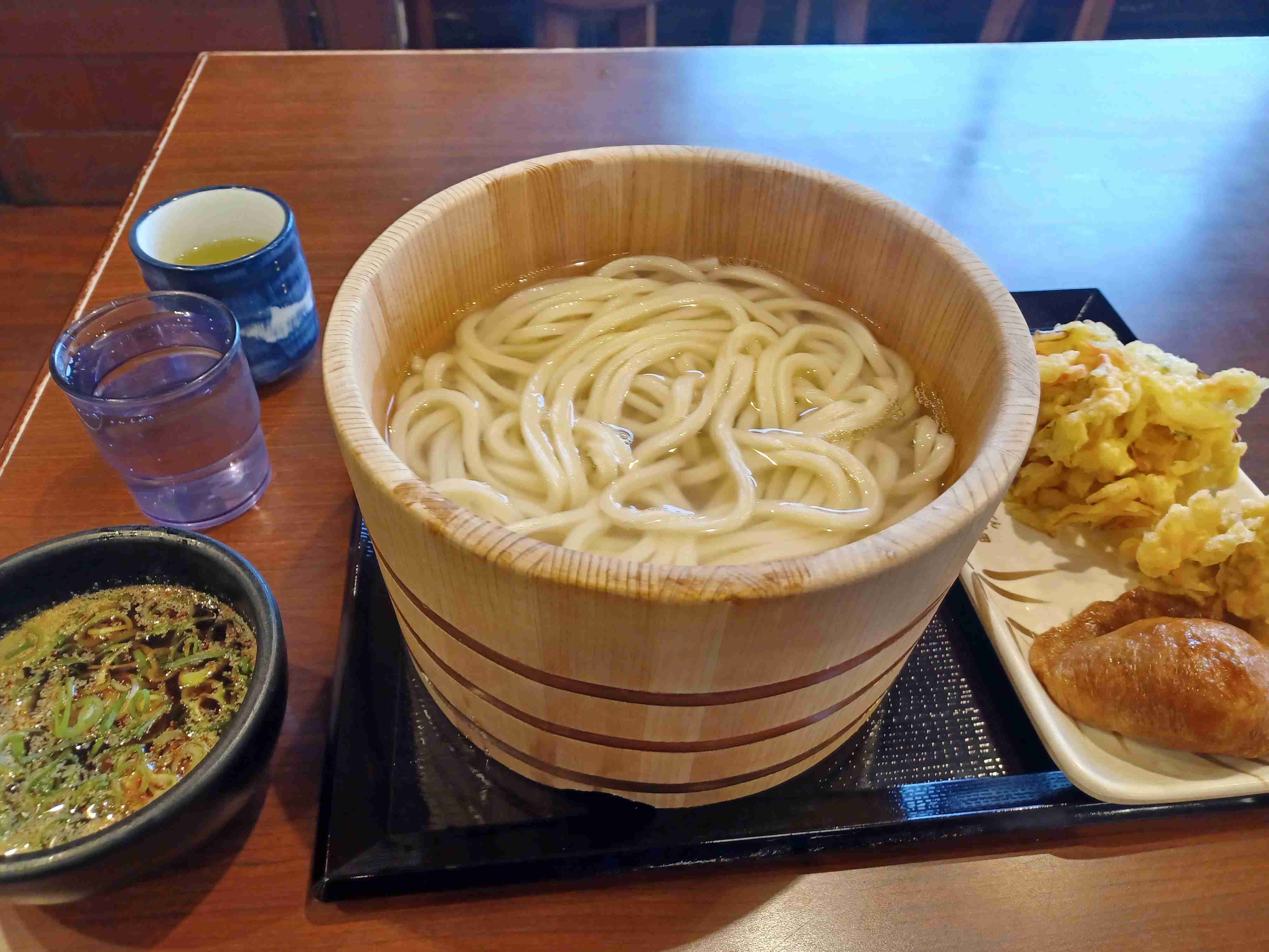 お腹が空きすぎて沢山頼んでしまう人