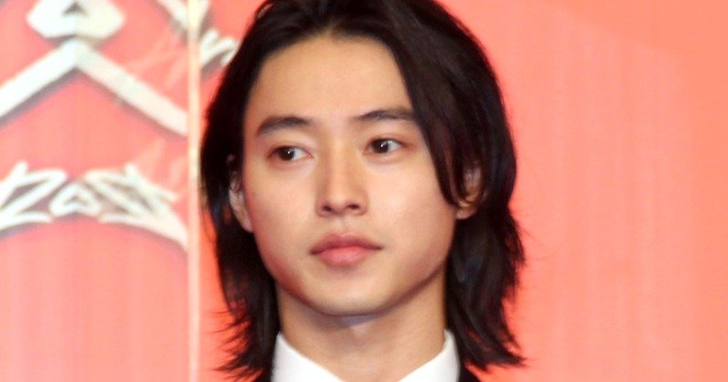 吉沢亮『キングダム2』でも実感「やっぱり山崎賢人スゲェ！」　“信っぷり”に脱帽 | ORICON NEWS