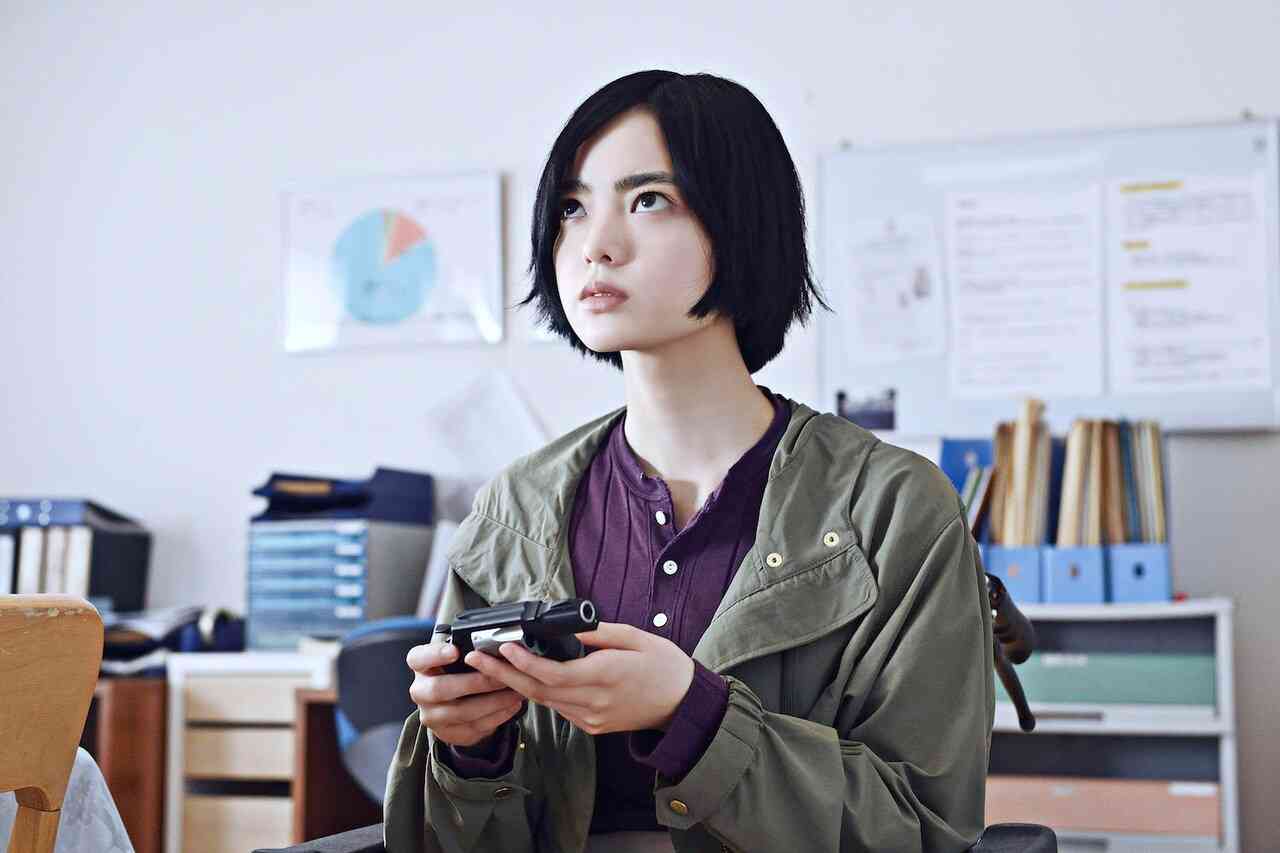 『ザ・ファブル』平手友梨奈が迫真の演技　すさまじい眼力に「凄い気迫」「息止まる」