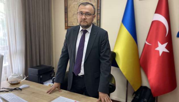 ロシアはウクライナから盗んだ穀物を捏造書類でトルコに持ち込んでいる＝宇大使