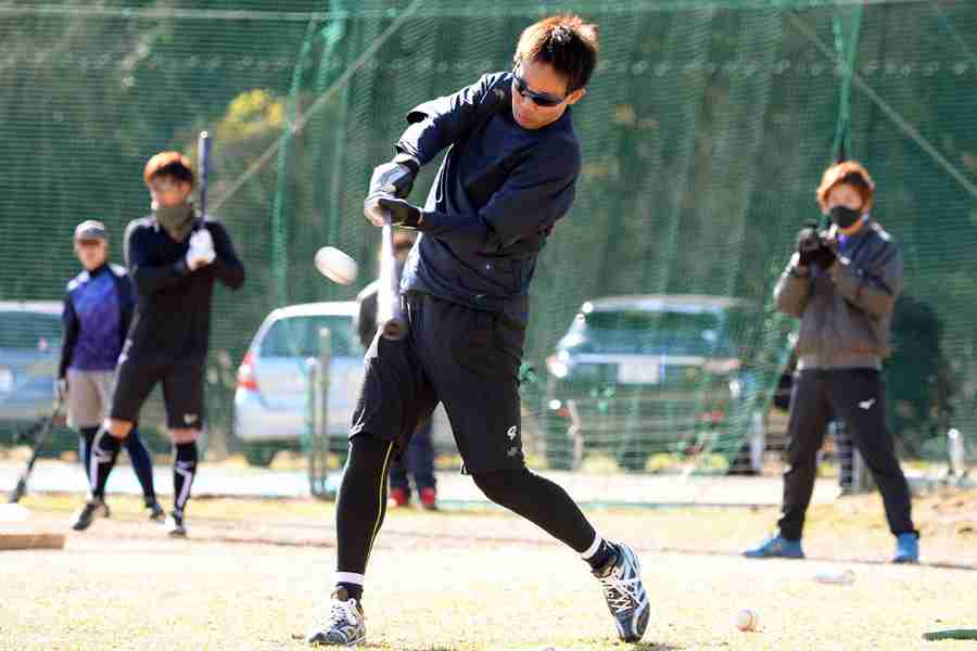 ソフトバンクが秋山翔吾に2時間猛アタック　故障者続出外野の救世主に（西日本スポーツ） - Yahoo!ニュース