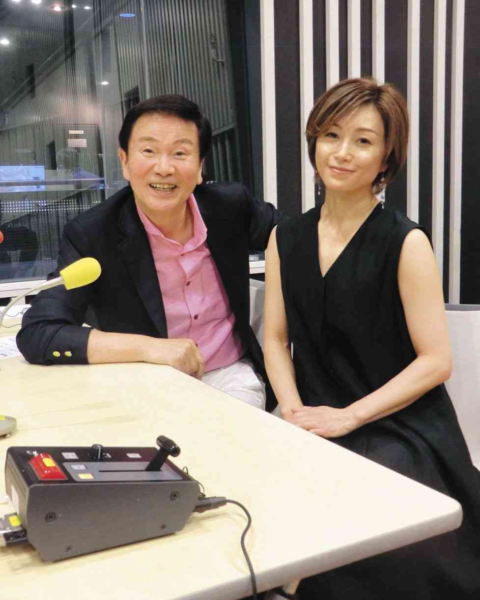 酒井法子 33年ぶりラジオ番組レギュラー「出演させていただいて本当にありがたいです」