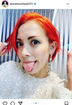 土屋アンナ　ド派手なオレンジヘアに大変身！クールなショートヘアに「めっちゃ良き」「まじ美しい」― スポニチ Sponichi Annex 芸能