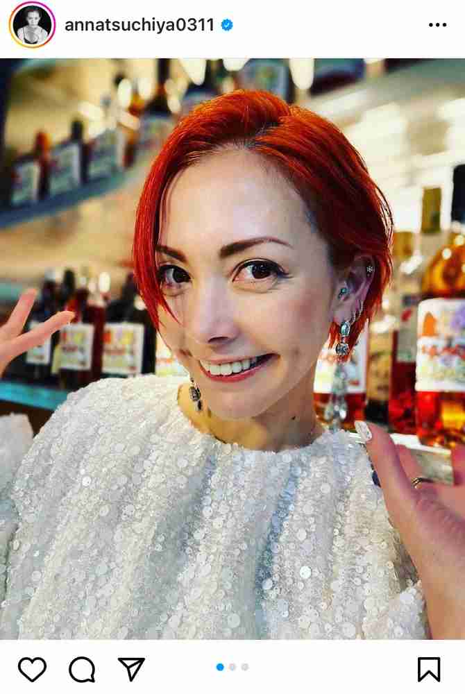 土屋アンナ　ド派手なオレンジヘアに大変身！クールなショートヘアに「めっちゃ良き」「まじ美しい」