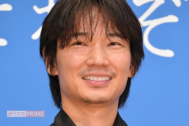 綾野剛、“ガーシーの暴露”も無傷！ アピール実りヒット漫画『カラオケ行こ！』実写化主演に内定