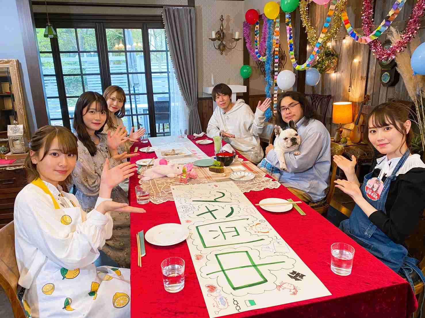 “NGT48公式親戚おじさん”ロッチ、新潟でコント＆トークライブ　NGTメンバーも裏方に（日刊スポーツ） - Yahoo!ニュース