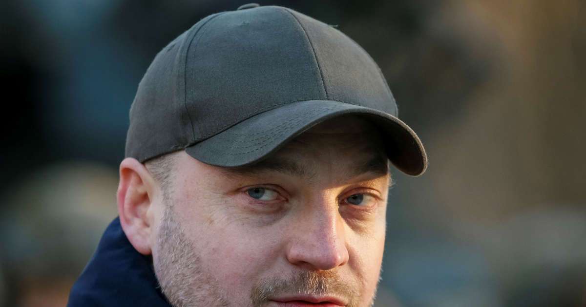 Ukraine's intelligence in communication with captured Azovstal fighters - minister