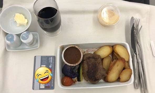 大韓航空、６７万円のビジネス席に「じゃがいも一切れサイズのステーキ」…非難相次ぐ（ハンギョレ新聞） - Yahoo!ニュース