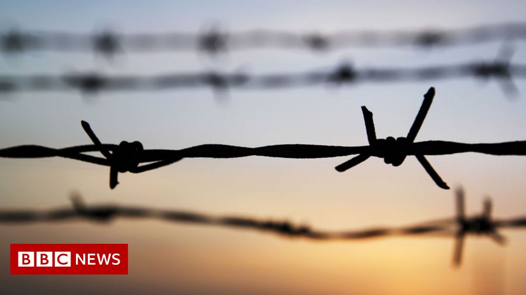 'Slave labour' in the prisons of eastern Ukraine - BBC News