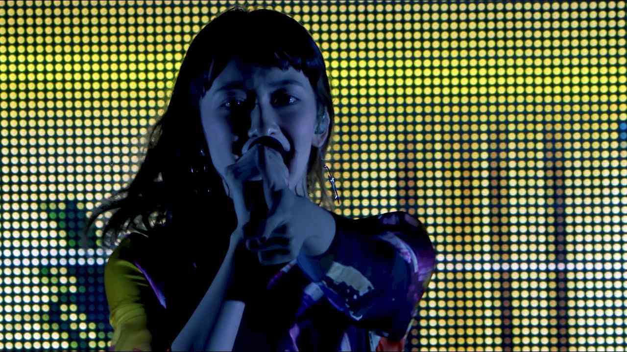 緑黄色社会 『Mela!』Live Video（SINGALONG tour 2020 -last piece-） - YouTube