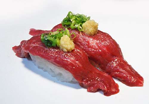 商業捕鯨再開3年「支援なければ産業維持できず」…すしやラーメン、新たな食べ方提案も