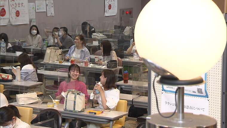 ５０年超の歴史ある「女子大」来年から”男女共学化”に...在校生ら”前向きな声”の一方で戸惑いも「男子がいるとビジュアル良くしないと」 | 特集 | MBSニュース