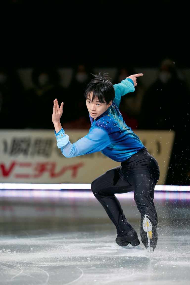 フィギュアスケート界の若きスター・鍵山優真、初の写真集を発売。ジュニア時代やノービス時代の写真も