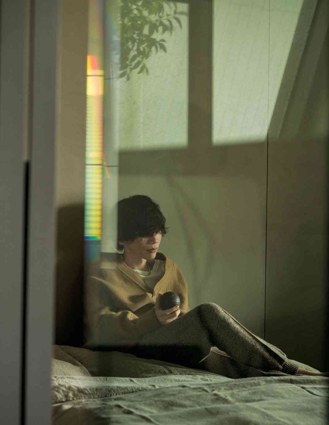 米津玄師、『GINZA』で女性ファッション誌初表紙 12ページの特集で多角的に紹介