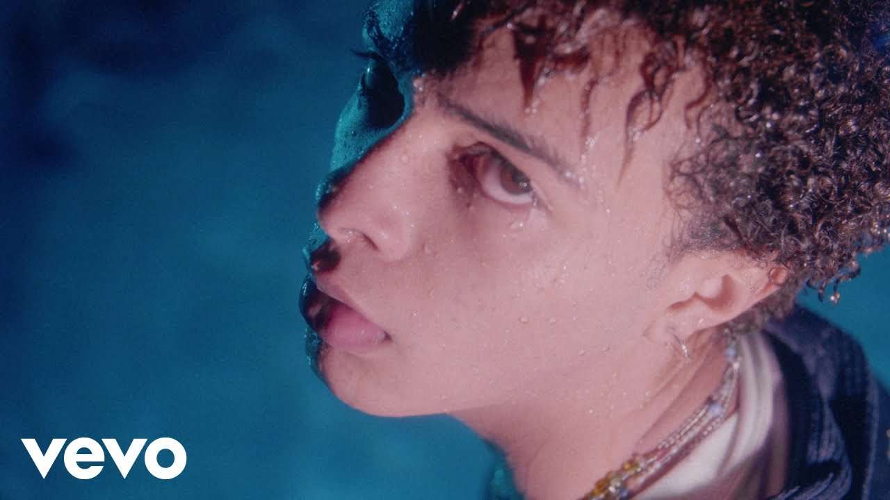 Isaac Dunbar - love, or the lack thereof (Official Video) - YouTube