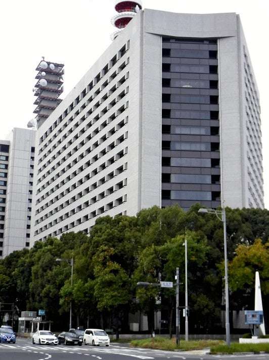 女性がリュック内に身に覚えのない機器発見…ＧＰＳで位置情報取得７０回、知人の男逮捕 : 読売新聞オンライン