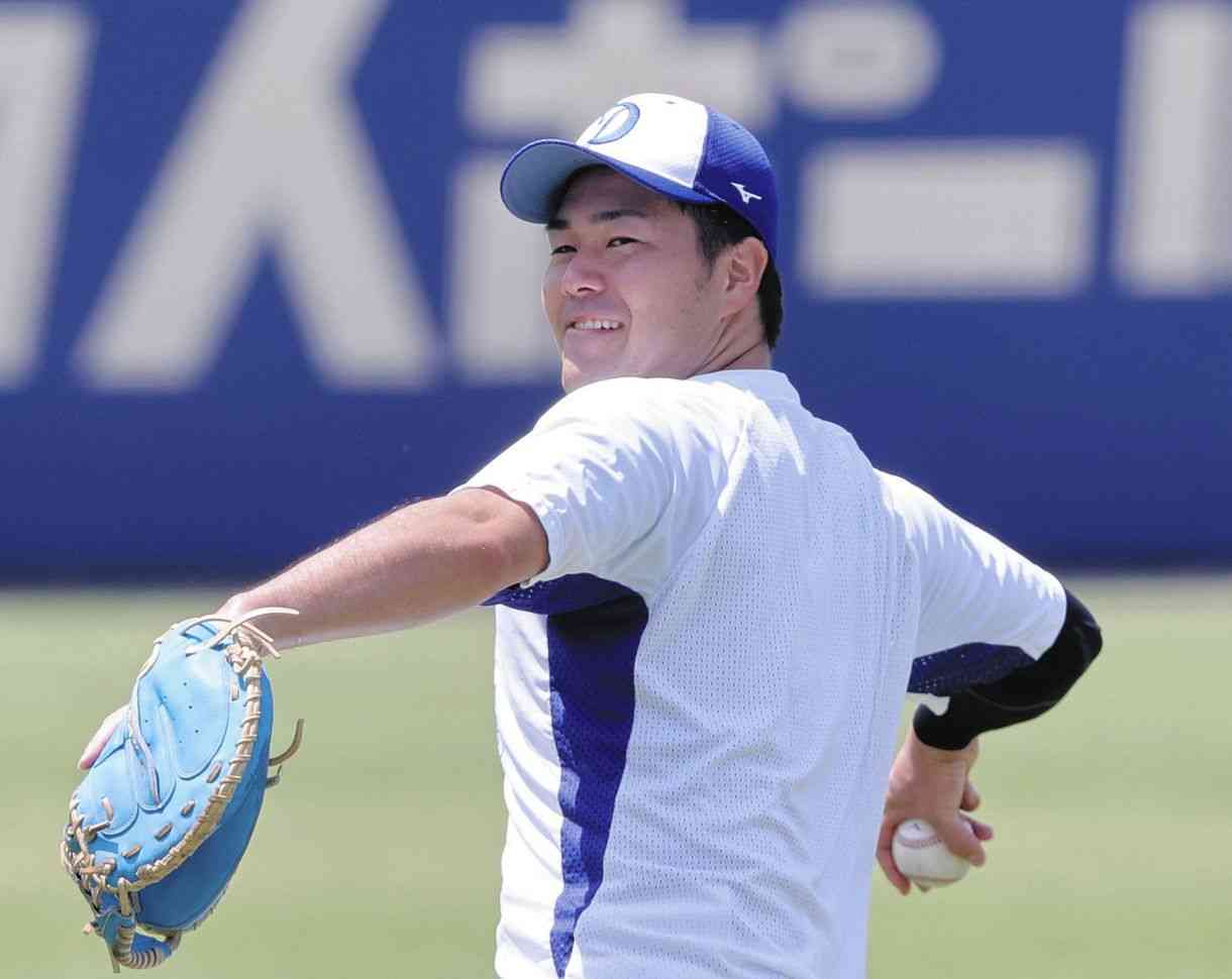 【中日】木下拓哉がナゴヤ球場で練習 次カード阪神戦へ「出場できるように頑張ります」（中日スポーツ） - Yahoo!ニュース