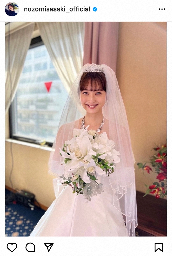 佐々木希　純白ウエディングドレス姿に反響　「このかわいさ奇跡」「なんかもう反則」の声― スポニチ Sponichi Annex 芸能
