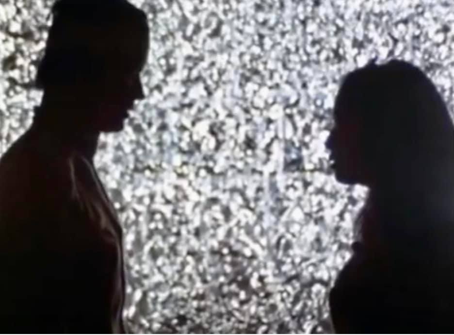 特撮史に残る名シーン