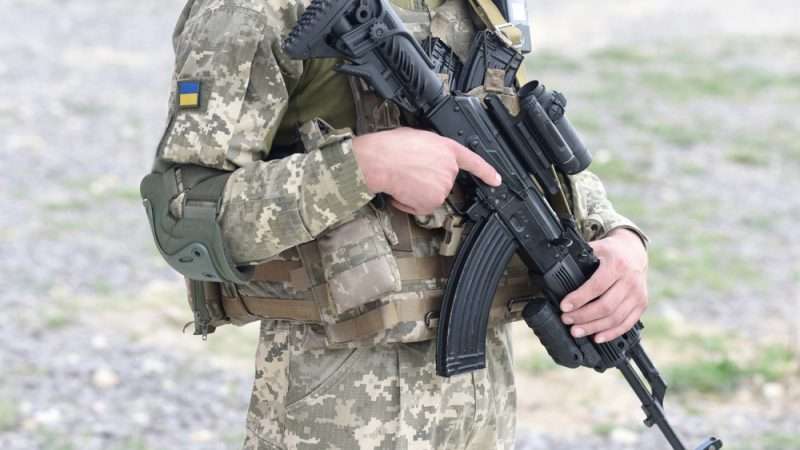 Ukraine asks Bulgaria for heavy weapons – EURACTIV.com