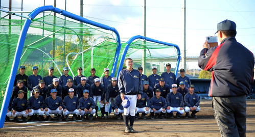 聖光学院にＯＢ中日岡野ら３選手が打撃ケージ寄贈 - 高校野球 : 日刊スポーツ