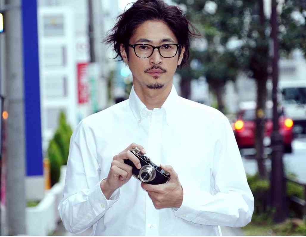 窪塚洋介、ローラも…石鹸で洗わない「タモリ式入浴法」実践者5選 | 女子SPA！
