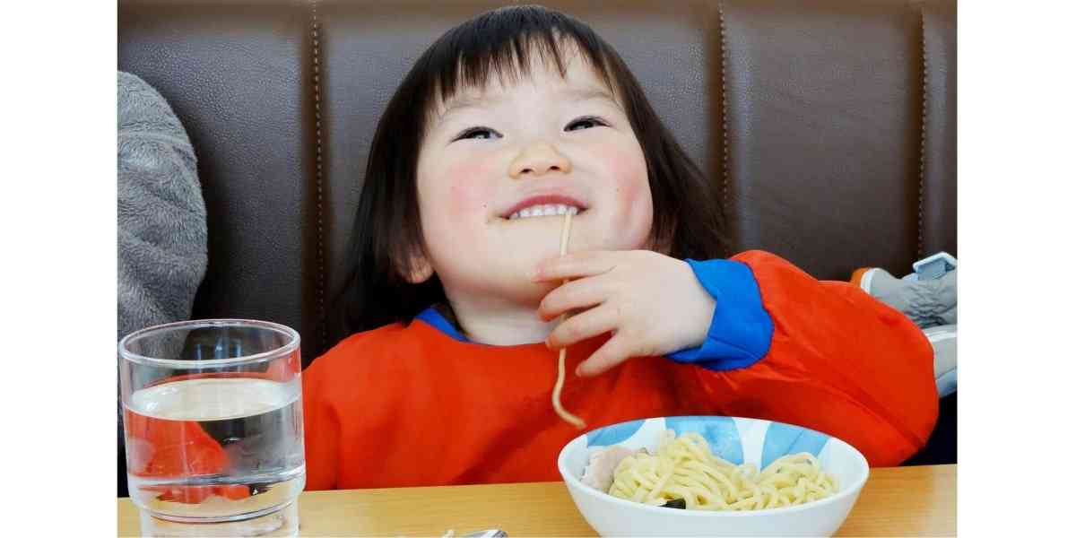 人気ラーメン店「子連れはお断り」に納得いかない！　法的に問題ないの？