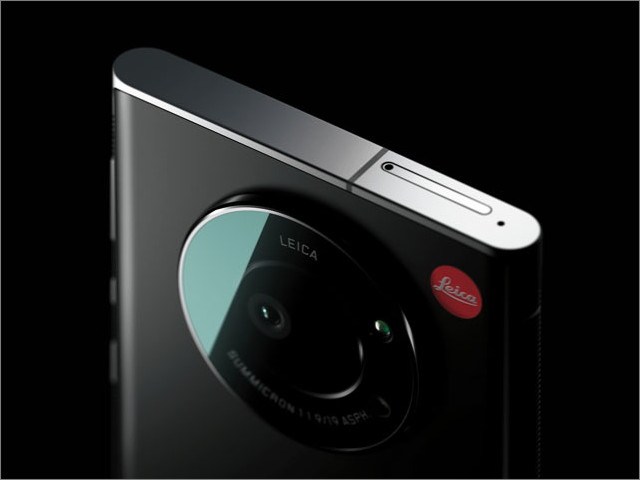 ソフトバンク「LEITZ PHONE 1」1円で投げ売り、19万円のライカスマホが回線契約なしでも大幅割引でキャッシュバックも | Buzzap！
