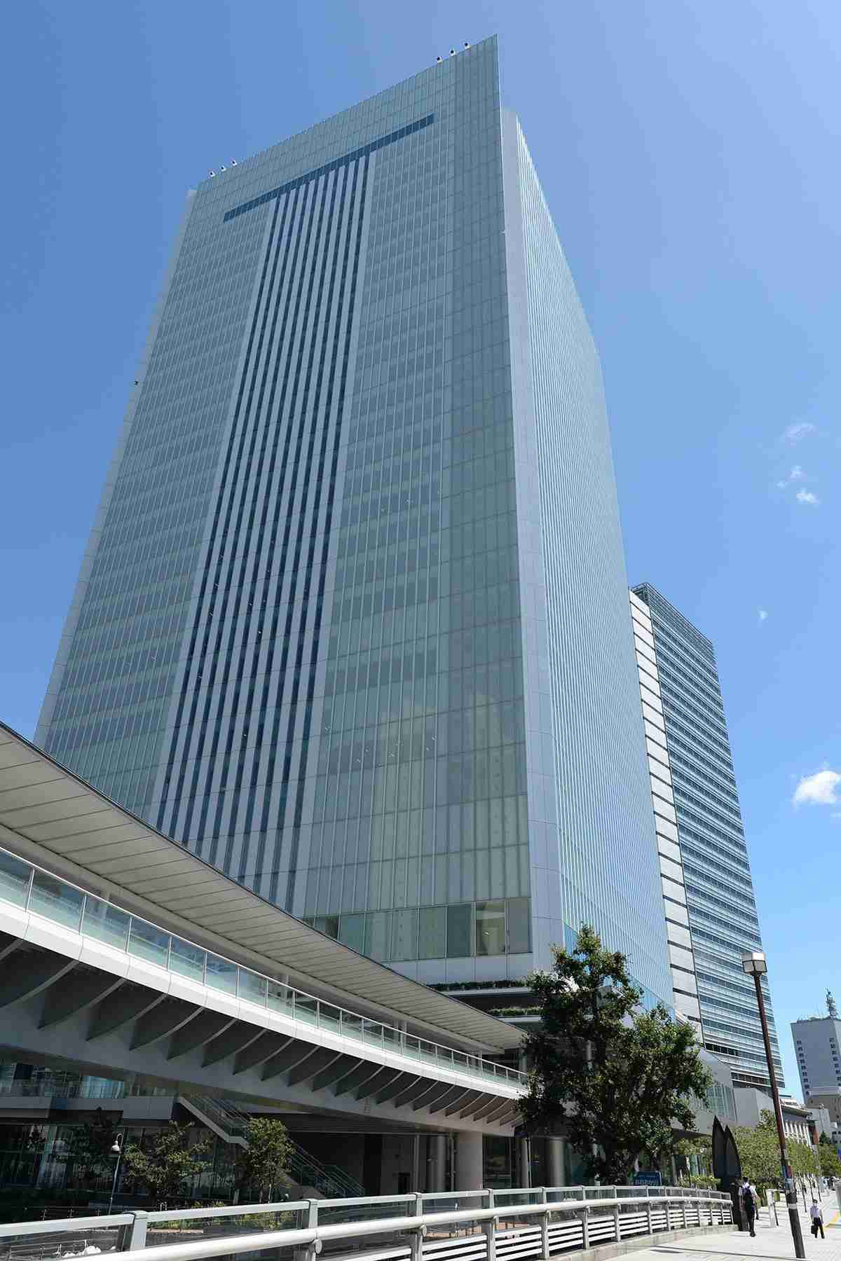 横浜市職員がソープ勤務で処分　ネットでは「公務員も副業の自由を」の声も（SmartFLASH） - Yahoo!ニュース