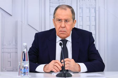 ロシア外相、セルビア訪問できず　周辺3カ国が領空通過認めず｜ニューズウィーク日本版 オフィシャルサイト