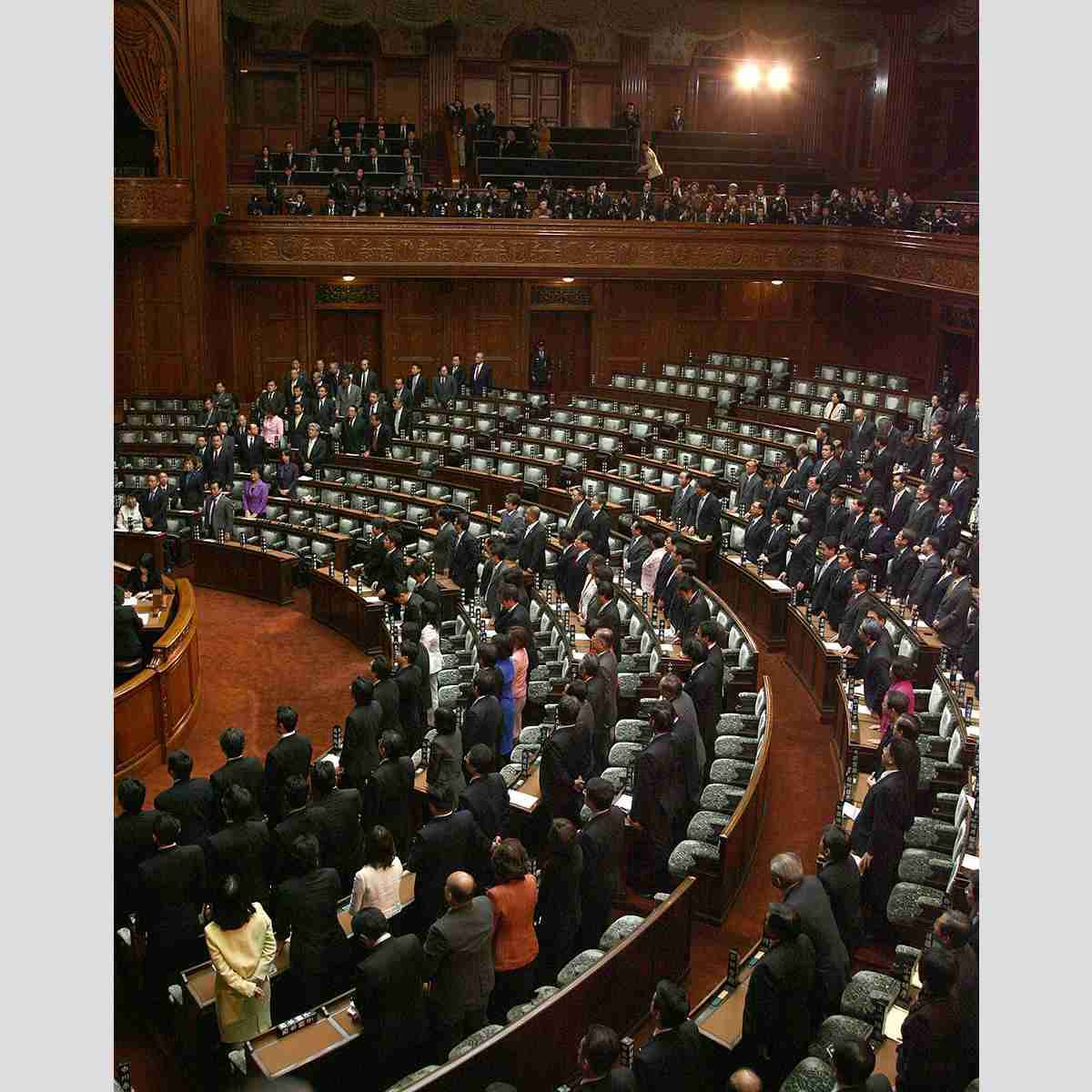 4630万円で大騒ぎしてる場合かッ！ぬくぬく国会議員のすさまじい「公金ムダ使い」