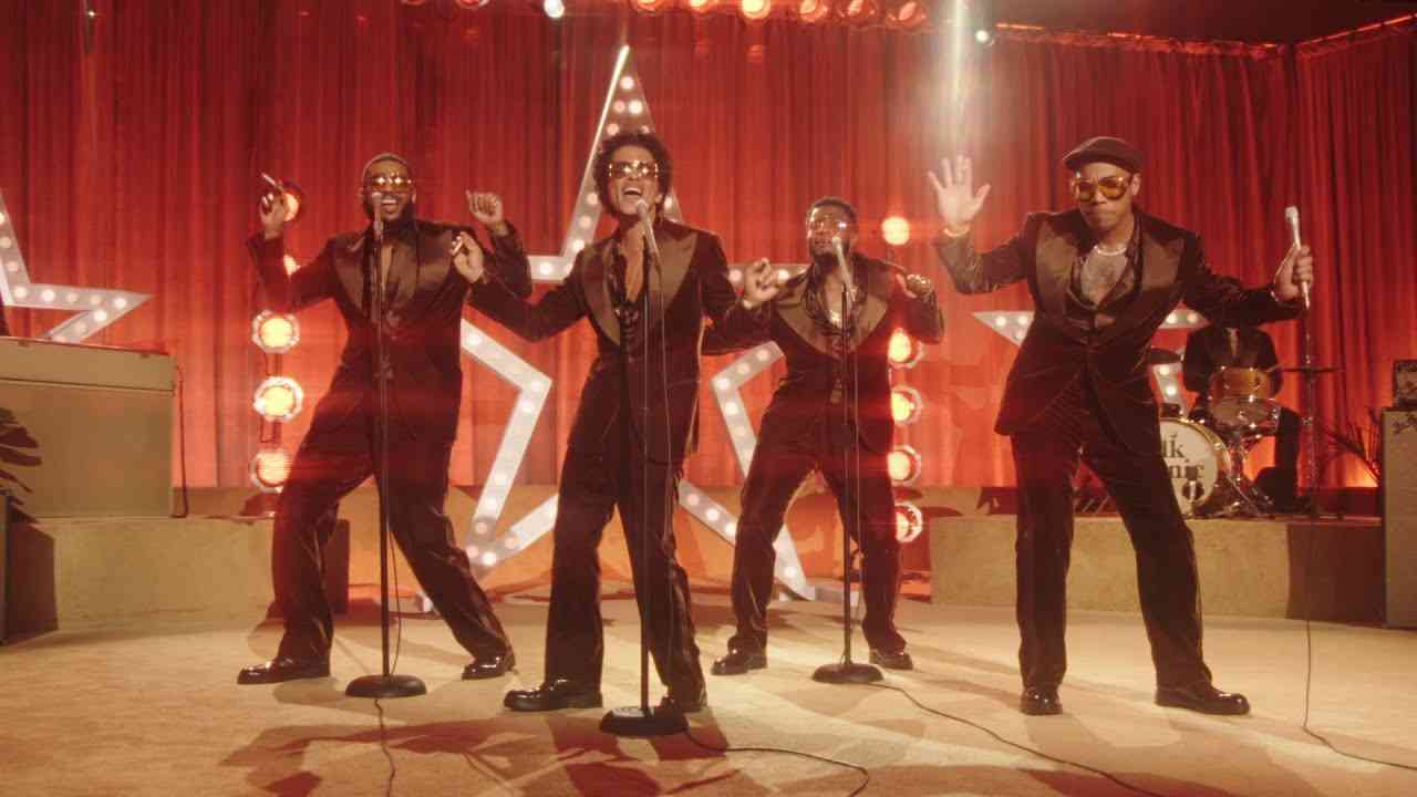 Bruno Mars, Anderson .Paak, Silk Sonic - Smokin Out The Window [Official Music Video] - YouTube