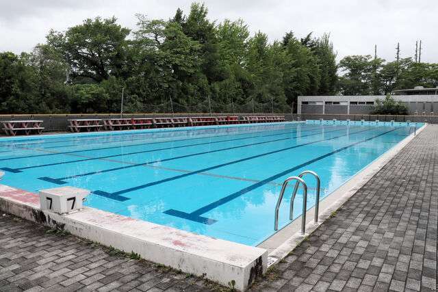 男女一緒のプールに生徒ら疑問の声　仙台二高、水泳授業3年ぶり再開