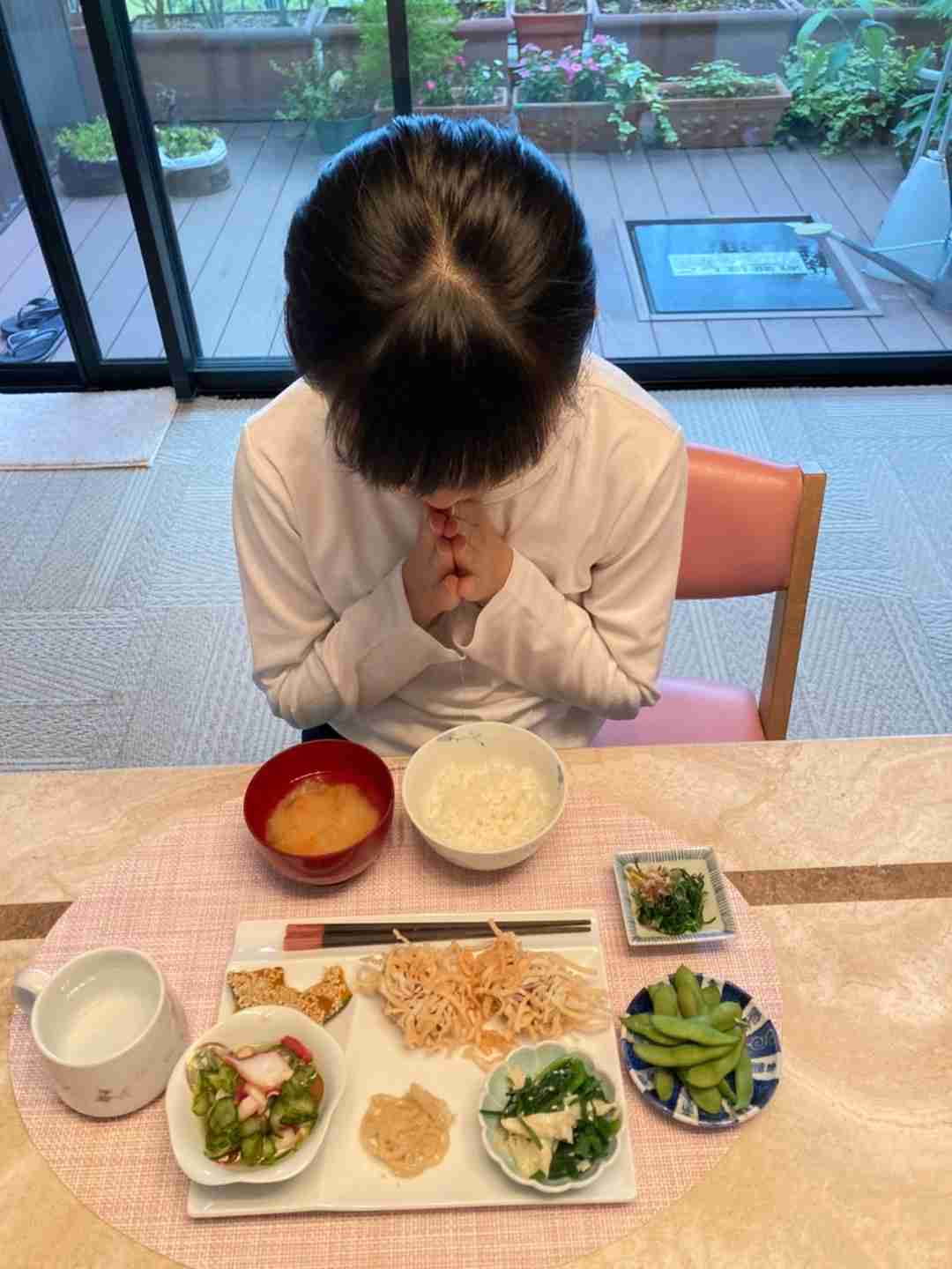10代女児の食事制限は体に“毒”!? 月経が止まる恐れも…小児科医が警鐘「大人と同じ構造だと思わないで」