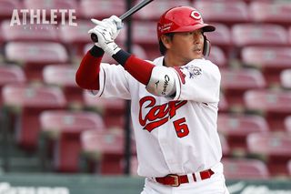 坂本勇人 女性に“噛みつき”報道で際立つ長野久義の紳士ぶり…ファンも「見習え」と呆れ声