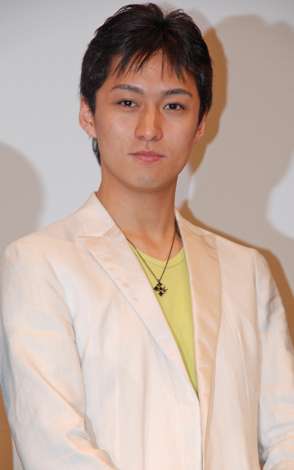 “出来ちゃった婚”の渡辺大に父親・謙も困惑 | ORICON NEWS