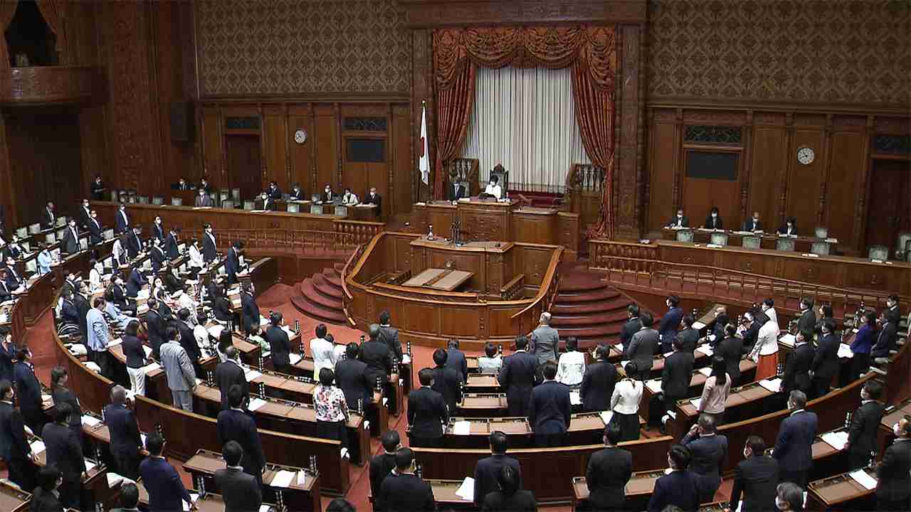 【速報】「侮辱罪」厳罰化　改正刑法が可決成立　ネット中傷“歯止め”なるか　懲役・禁錮を廃止「拘禁刑」創設（FNNプライムオンライン） - Yahoo!ニュース