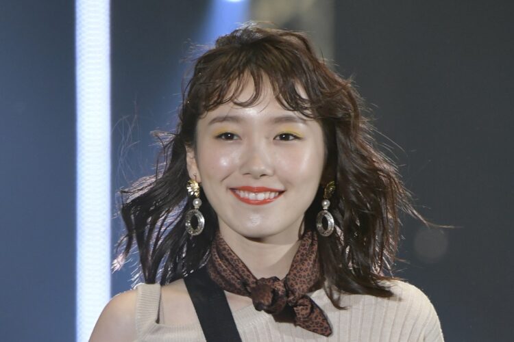 飯豊まりえ『ちむどんどん』恋敵役で評価急上昇　“ポスト・ガッキー”最有力に