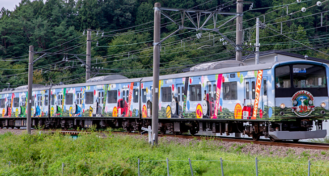 ラッピング電車好きな人