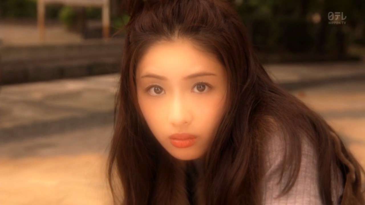 校阅女孩混剪片段 - YouTube