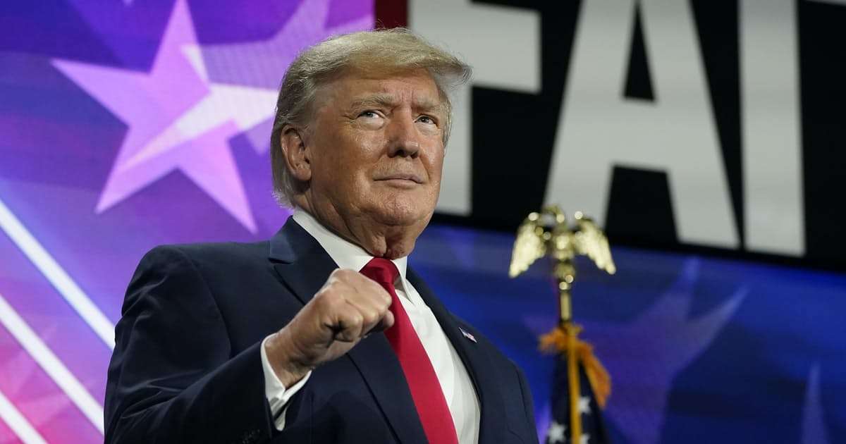 トランプ氏、次期大統領選「すでに決断」　出馬表明探る: 日本経済新聞