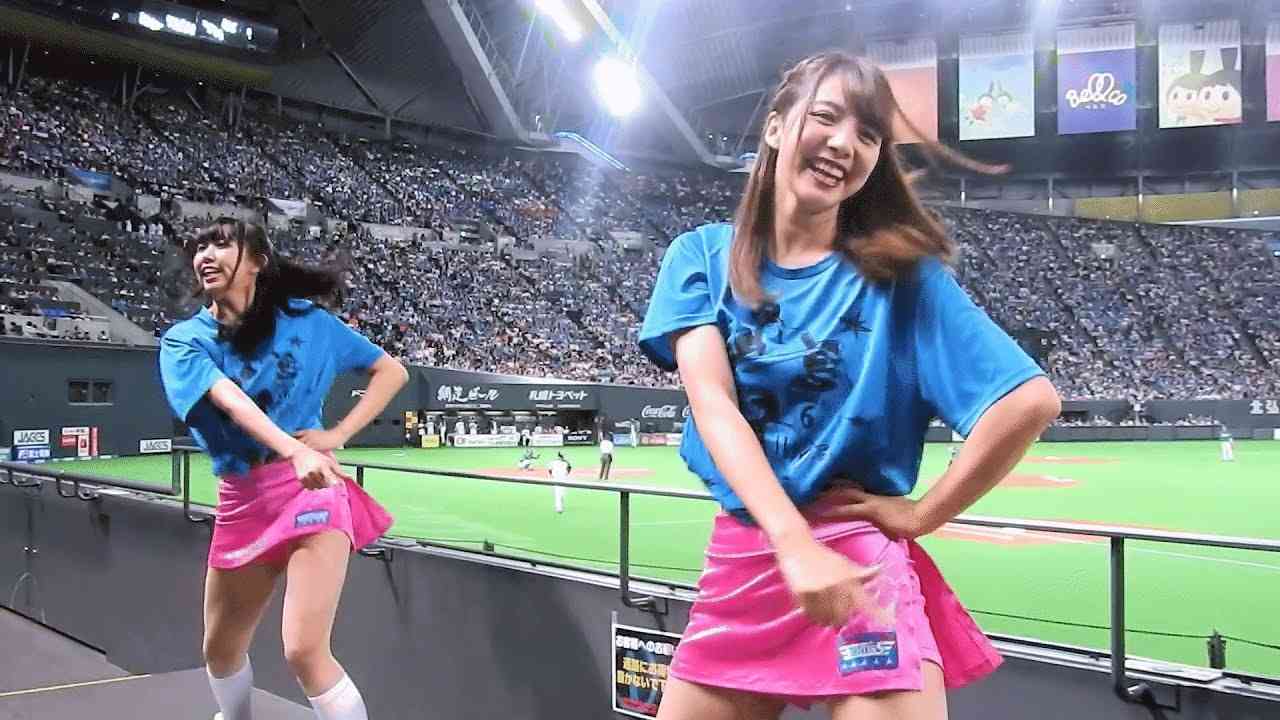 宇宙ダンス(ファイターズガール・武藤彩芽さん&安冨優菜さん中心バージョン） - YouTube