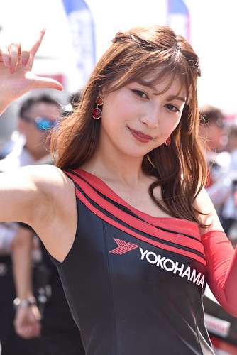 “美しすぎるラウンドガール”雪平莉左、「調子に乗ってグラビアやるな」の声に複雑胸中