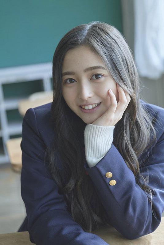 色白だと思う芸能人は？