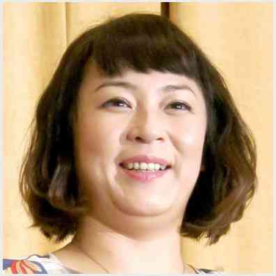 42歳・佐藤仁美が「本当にやせた!」 激変のシャツワンピ姿に「若返ってます」驚きの声